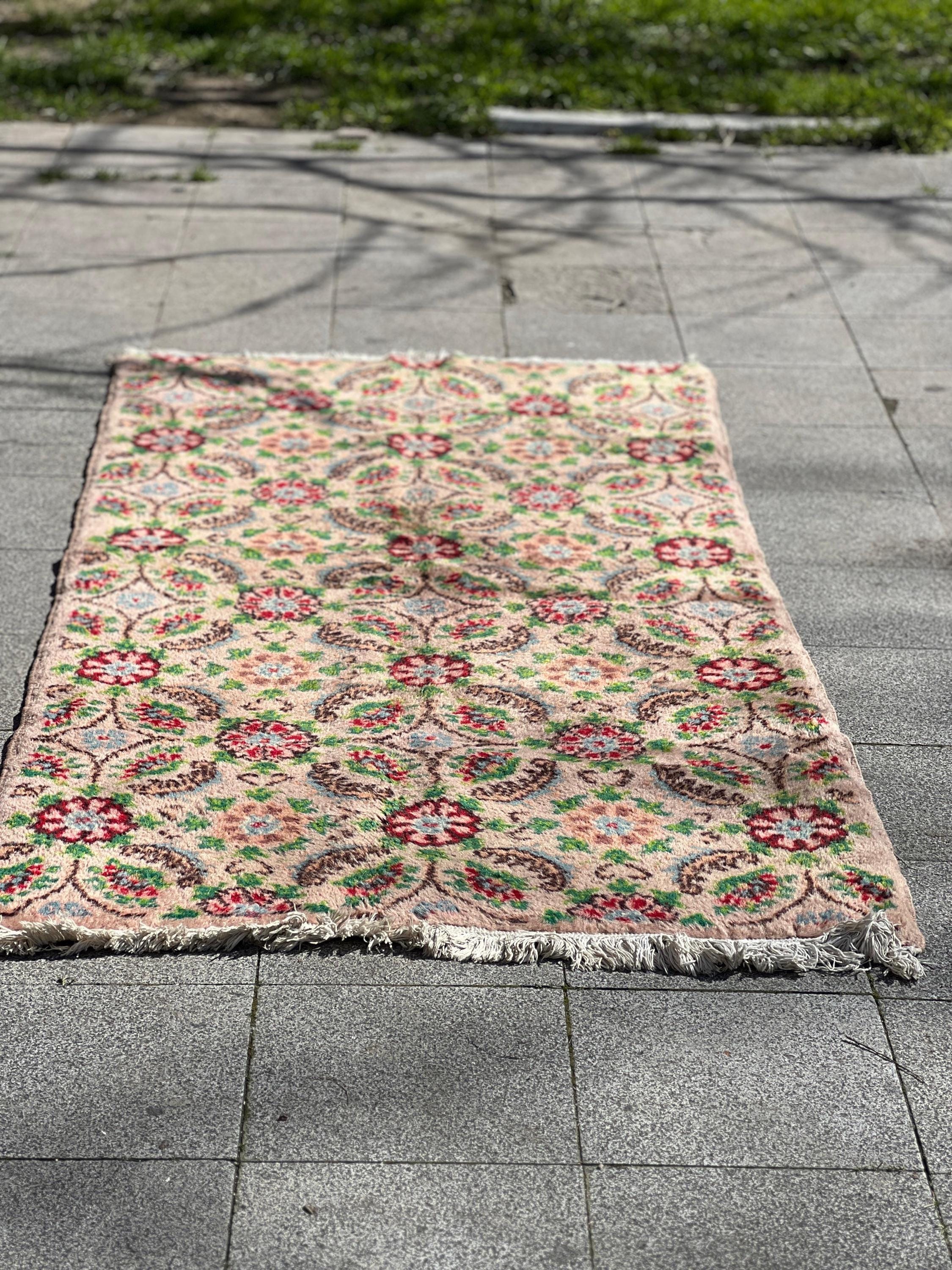 Handwoven Vintage Turkish Wool Rug 39x80 - Anatolian Floral Carpet - Traditional Oriental Area Rug for Home & Living Room Decor