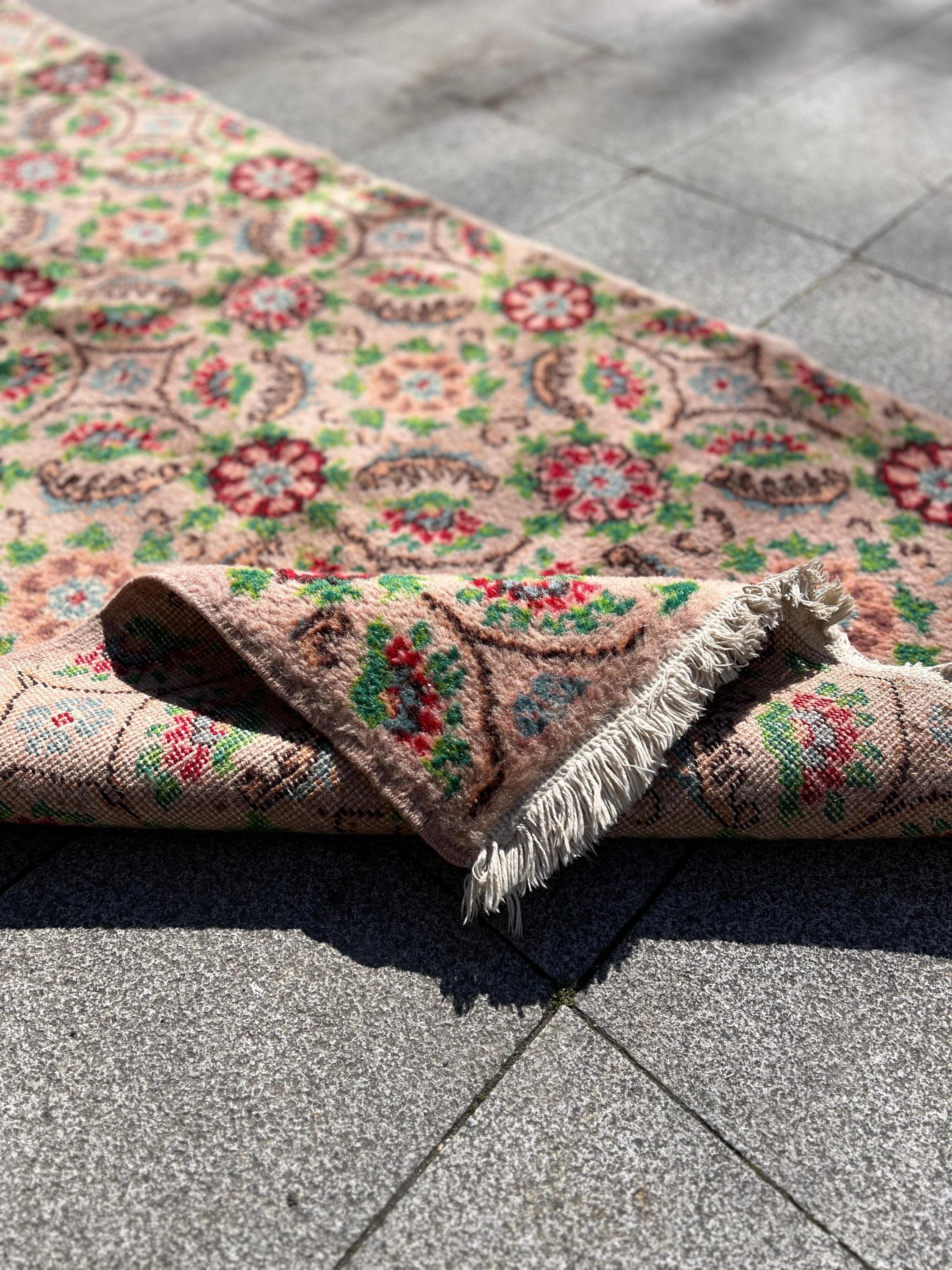 Handwoven Vintage Turkish Wool Rug 39x80 - Anatolian Floral Carpet - Traditional Oriental Area Rug for Home & Living Room Decor